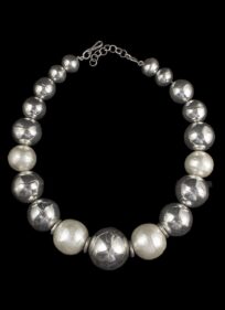 165 Collar de bolas de plata